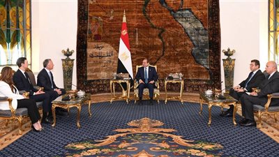الرئيس السيسي يستقبل المبعوث الخاص الأمريكي للشرق الأوسط بقصرالاتحادية