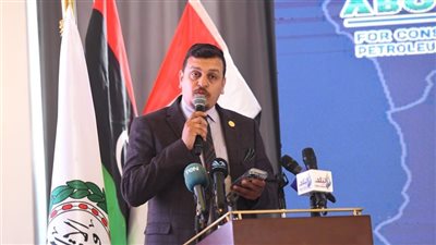 البخشوان: مصر تحقق السلام ببناءجيش قوي والقوة العسكرية هى الركيزة