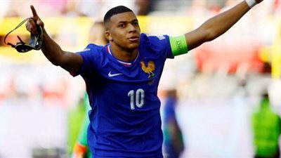 موقف مبابي من مباراة فرنسا أمام أذربيجان بتصفيات كأس العالم