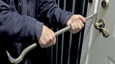 ضبط تشكيل عصابى عائلى لسرقة المساكن بالعاشر
