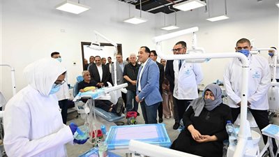 رئيس الوزراء يتفقد جامعة بنها الأهلية بمدينة العبور