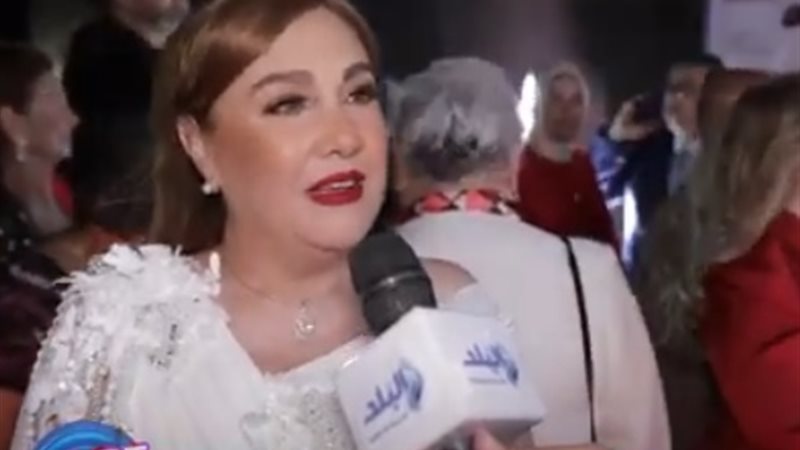 الفنانة شيرين