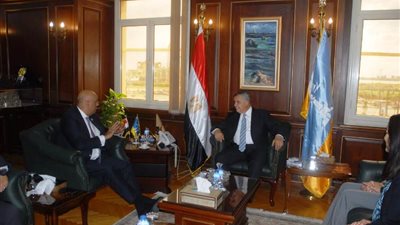 تنمية المشروعات يدرس التوسع في تمويل المشروعات الصناعية للشباب