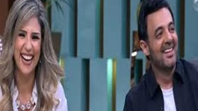 عمرو محمود ياسين يطلب الدعاء لزوجته الإعلامية آيات أباظة