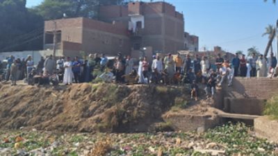 ارتفاع ضحايا سقوط تروسيكل يقل تلاميذ بمصرف فى أسيوط إلى 3 وفيات