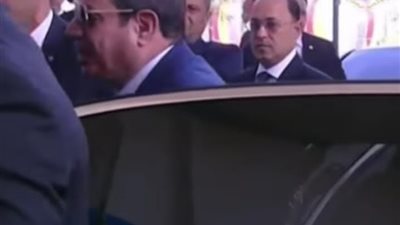 الرئيس السيسي يصل مقر الندوة التثقيفية للقوات المسلحة