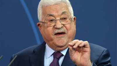 الرئيس الفلسطيني يدعو إلى تثبيت وقف إطلاق النار بغزة
