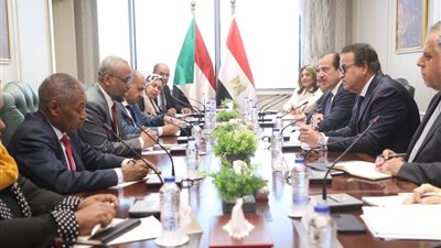 وزير الصحة السودانى يشيد بجهود الحكومة المصرية على الدعم المستمر