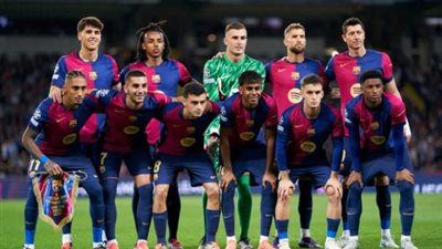 كلاسيكو الأرض.. هانز فليك يختار 22 لاعبا من برشلونة لمواجهة ريال مدريد