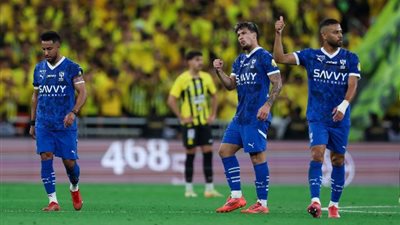 الهلال يعاقب اتحاد جدة بهدفين في الدوري السعودي