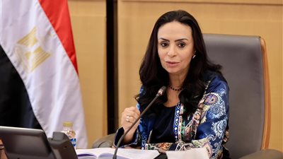 وزيرة التضامن تتابع تجهيز مراكز توطين صناعة الأطراف الصناعية