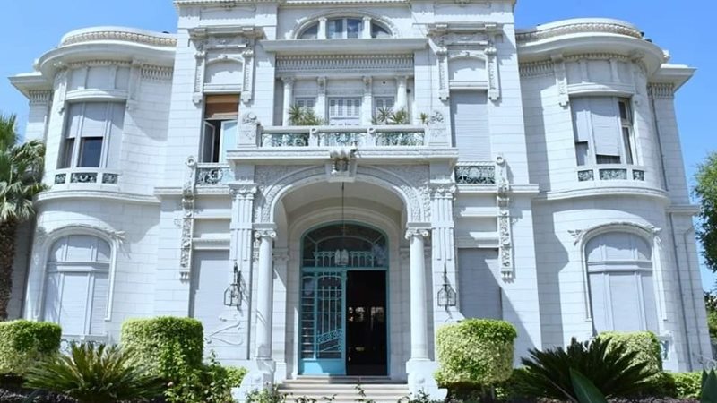 جامعة عين شمس