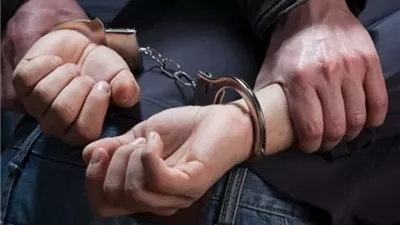 القبض على موظف هارب من حكم بالسجن المؤبد بالجيزة