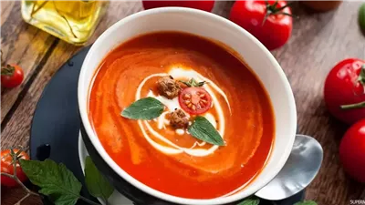شوربة الطماطم.. لذيذة ومفيدة وسهلة التحضير
