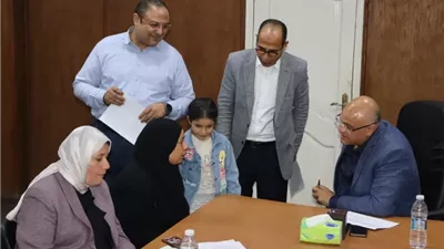 محافظ القليوبية يستجيب لشكاوى المواطنين