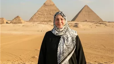 بالذكاء الإصطناعي.. عبلة كامل تشارك متابعيها أحدث ظهور من الأهرامات