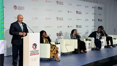 الوزير يشارك في قمة لواندا لتمويل تطوير البنية التحتية في أفريقيا