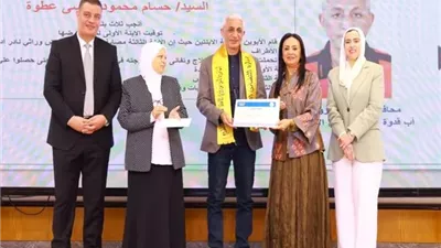 تكريم الأب القدوة من مطروح..حسام محمود يواجه الفقد والمرض بالإصرار والأمل