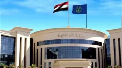مصدر أمني ينفي ادعاءات استلام عدد من الجهات الأمنية للطرق بمناسبة افتتاح المتحف الكبير