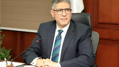 محافظ الجيزة: ضخ دماء جديدة بعدد من المواقع التنفيذية بالأحياء