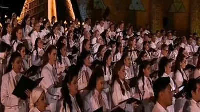 بالفيديو.. ترانيم كنسية تتعانق مع تواشيح أزهرية ومعابد الاقصر فى حفل افتتاح المتحف المصرى الكبير
