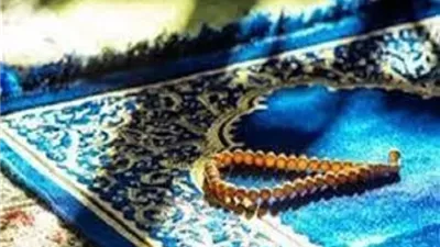 تأخير صلاة الفجر وسنته إلى ما قبل الشروق