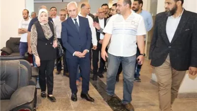 رئيس جامعة المنيا يتفقد الاستعدادات النهائية بالسكن الفندقى