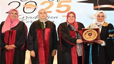 تخريج الدفعة 26 لكلية الحاسبات والمعلومات بجامعة عين شمس