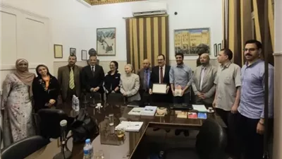اتحاد كتاب مصر يناقش 