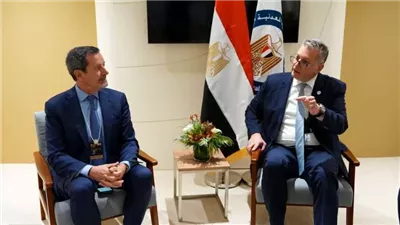 وزير البترول يبحث تعزيز الشراكات مع رؤساء وقادة شركات الطاقة العالمية