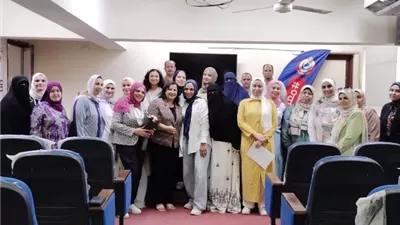 وكيل وزارة الصحة.. فريق الإشراف بإدارة المعامل بالفيوم