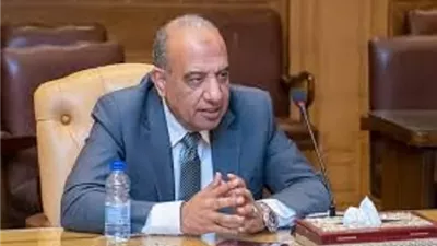 انشاء محطة شمسية ومنظومة تخزين طاقة ومركز معلومات صديق للبيئة