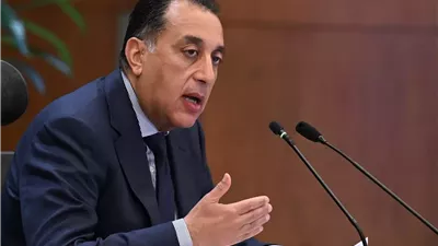 مدبولي يتابع جهود اللجنة الطبية العليا والاستغاثات بمجلس الوزراء