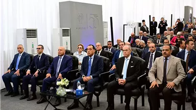 مدبولى: الحكومة المصرية بذلت جهدًا كبيرًا في ملف صناعة السيارات