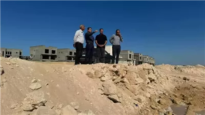 رئيس جهاز القرى السياحية يتفقد المرحلة الأولى من بحيرات نيو مارينا