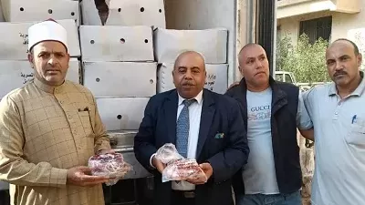 توزيع 2 طن من اللحوم على الأسر الأولى بالرعاية بالشرقية