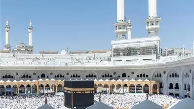 خطيب المسجد الحرام : الإيمان الصادق الرباني أساس كل خير