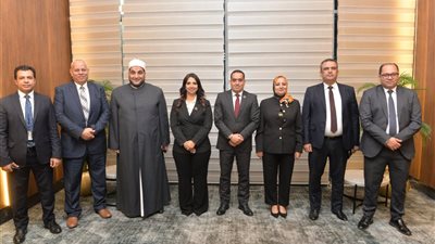 وفد اعضاء مجلسي النواب والشيوخ إنبهر بإجراءات مطار القاهرة في إحتفالية المتحف