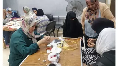 جامعة بنها تنظم قافلة توعوية عن الصناعات الصغيرة بكفر مناقر