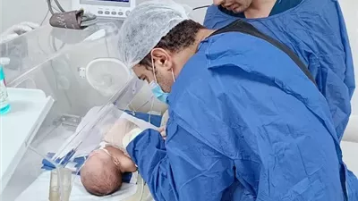 إنقاذ ثلاث اطفال مبتسرين بمستشفى حميات المنيا بعد شهر من العناية