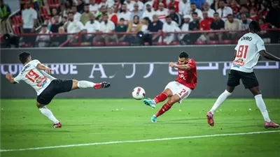 طبيب الأهلي يكشف تفاصيل إصابة تريزيجيه