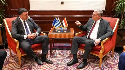 وزيرالبترول يبحث مع وزيرالشئون البحرية اليوناني تعزيزالتعاون في الطاقة
