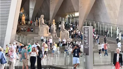 المتحف المصري الكبير يستقبل ١٢ الف سائح.. اليوم