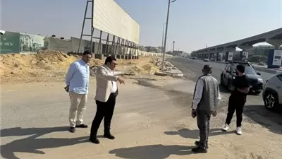 أحمد رشاد يتابع تطوير محور التسعين الجنوبي بالتجمع الخامس