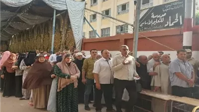 حضور لافت لكبار السن داخل لجان الانتخابات