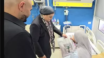 رئيسة القومي للأمومة تزور الأطفال بمستشفى أبو الريش الياباني