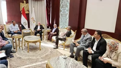 وزير الشباب يوجّه بالتعاون مع هيئة تنمية الصعيد لإقامة مشروعات تنموية