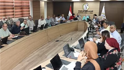 غرفة عمليات القومي للمرأة تتابع تصويت السيدات بانتخابات النواب 2025