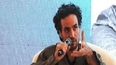 آدم بكري: تأثرت بعمر الشريف وصراع في الوادي الأقرب لقلبي
