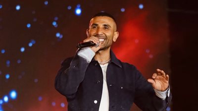 تعرض الفنان أحمد سعد لحادث سير ونقله إلى المستشفى